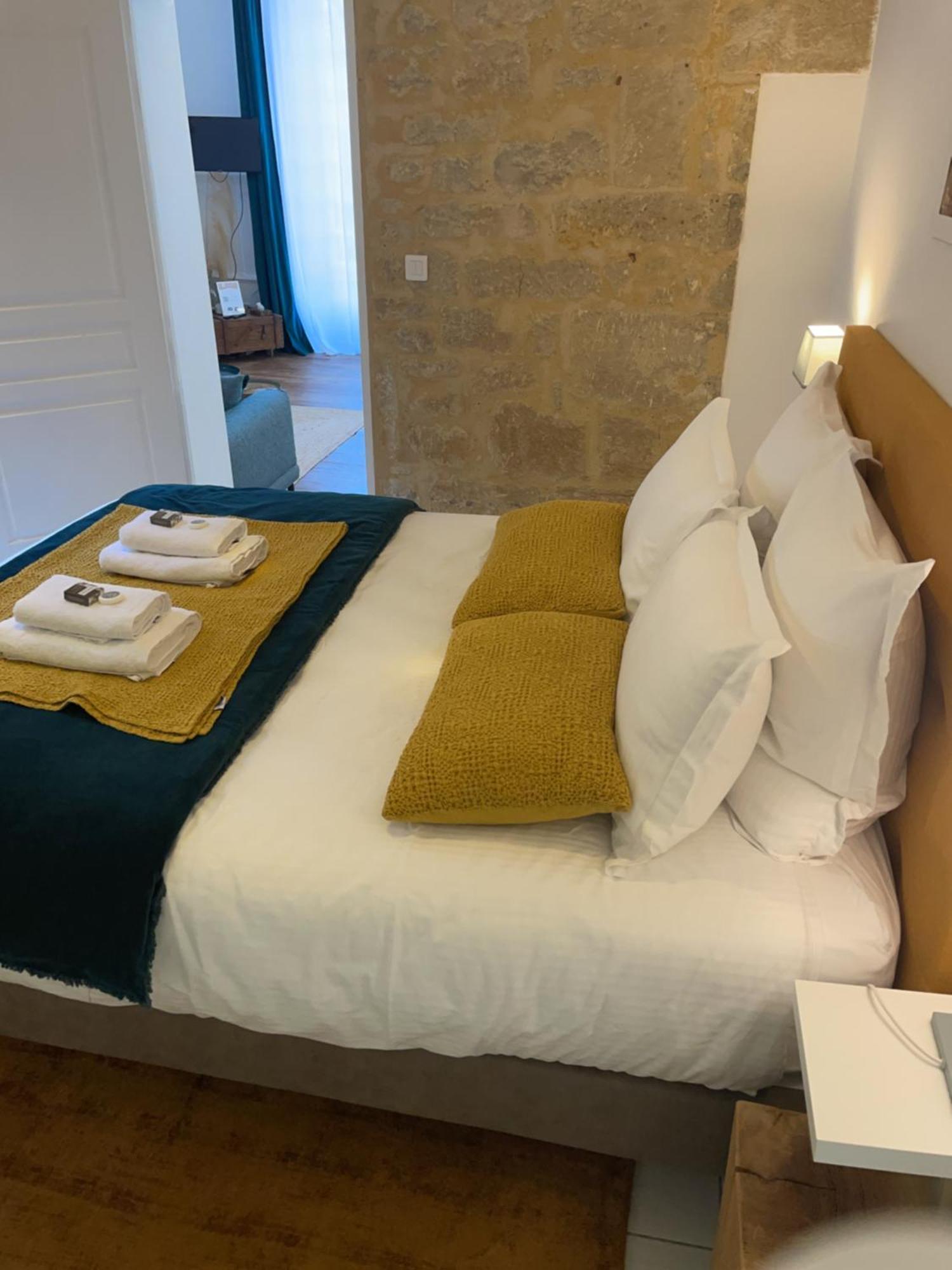 Stay In Sarlat - Suite Sarloveze Extérieur photo